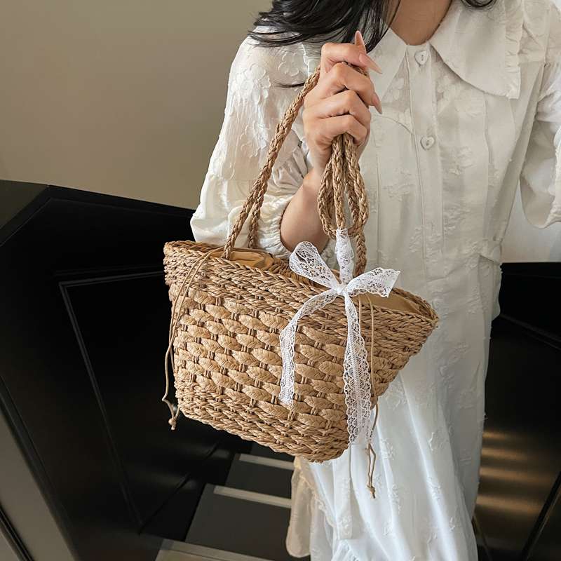 Bohemian Straw Beach Bag for Women - Woven Single-Shoulder Vacation Tote, Summer 2025 Vegetable Basket Style Bohemian Straw Beach Bag for Women - Woven Single-Shoulder Vacation Tote, Summer 2025 Vegetable Basket Style