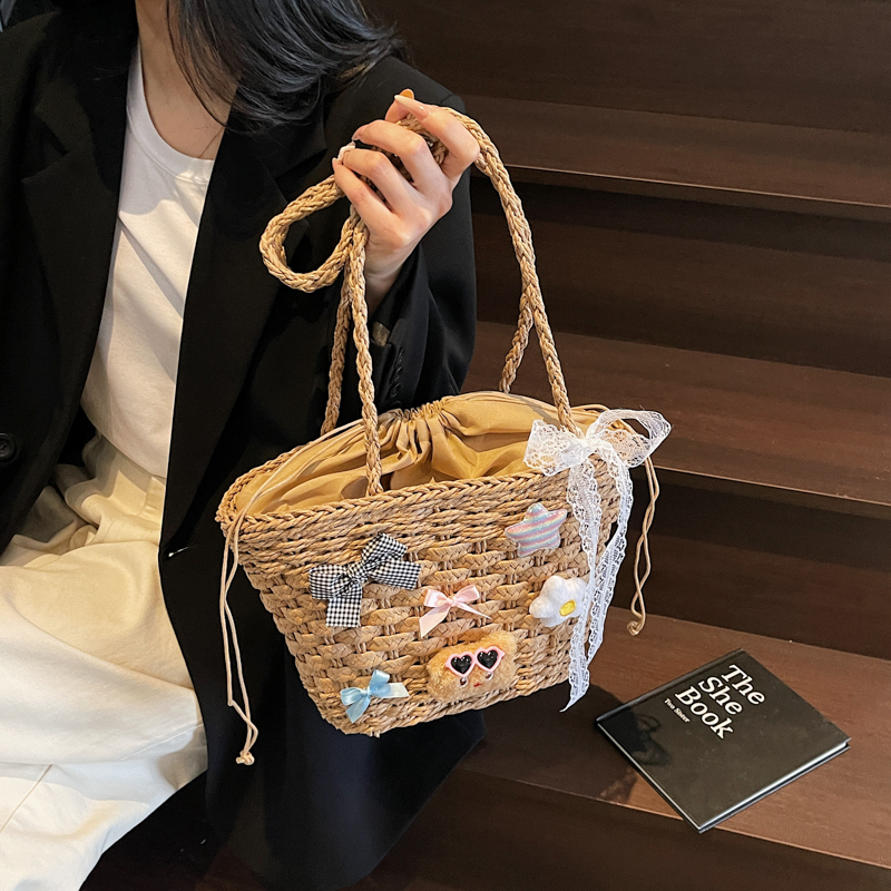 Bohemian Straw Beach Bag for Women - Woven Single-Shoulder Vacation Tote, Summer 2025 Vegetable Basket Style Bohemian Straw Beach Bag for Women - Woven Single-Shoulder Vacation Tote, Summer 2025 Vegetable Basket Style