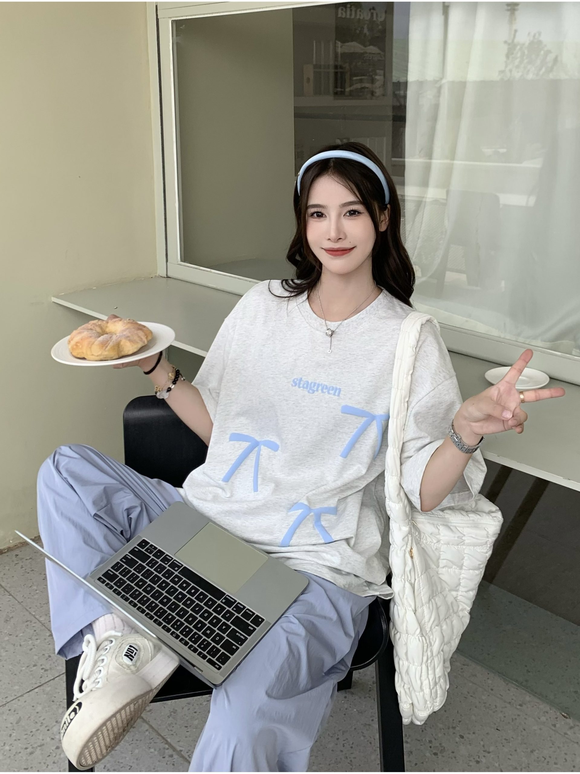 Bow Round Neck Short Sleeve T-shirt for Women - Summer Loose Versatile Sweet Top - 90s Style Sisters Design Bow Round Neck Short Sleeve T-shirt for Women - Summer Loose Versatile Sweet Top - 90s Style Sisters Design