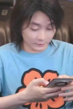 Camellia Print Loose Casual Short-Sleeve T-Shirt for Women - American Street Fashion, Perfect for 90s Y2K Style Couples