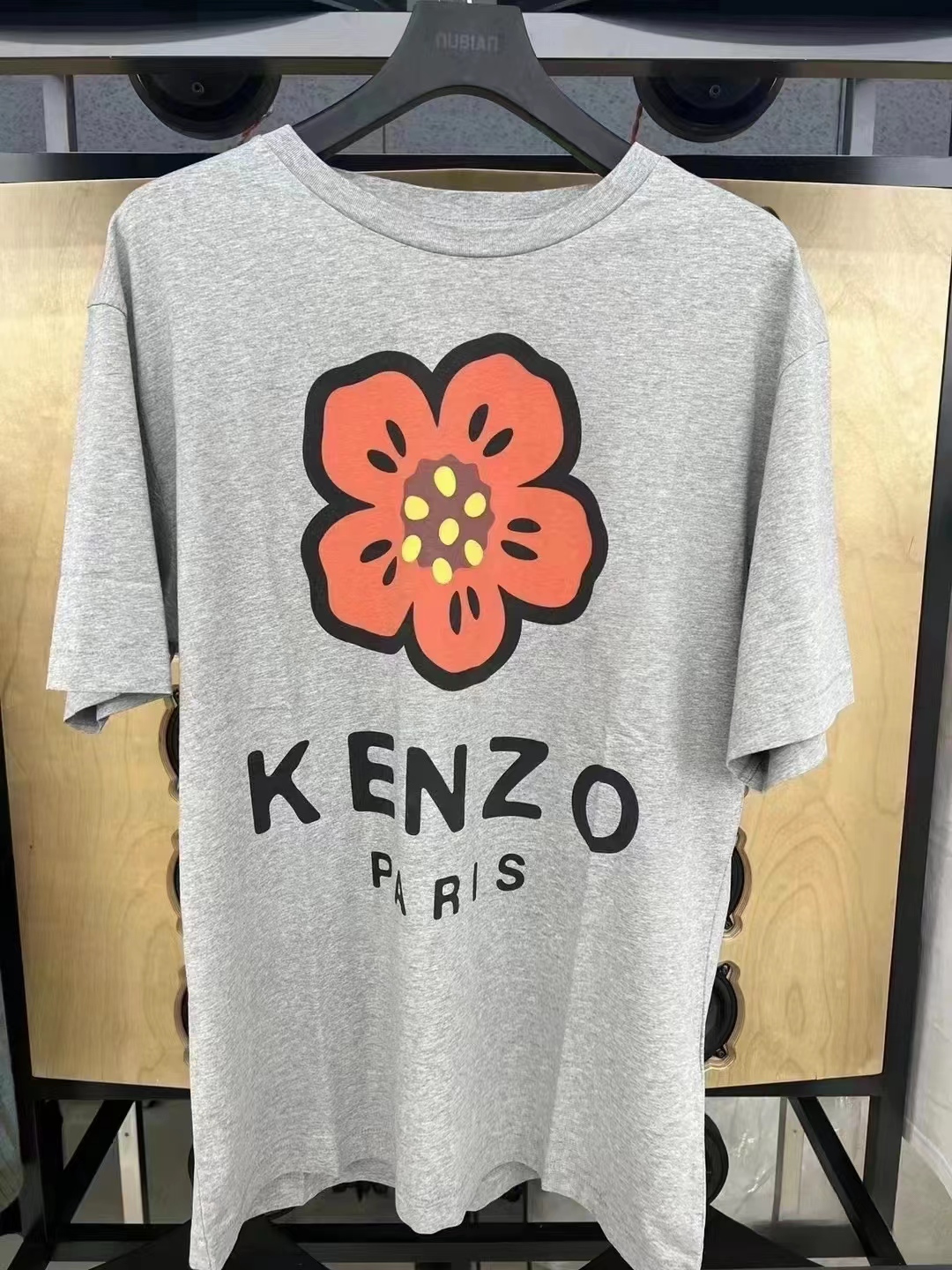 Camellia Print Loose Casual Short-Sleeve T-Shirt for Women - American Street Fashion, Perfect for 90s Y2K Style Couples Camellia Print Loose Casual Short-Sleeve T-Shirt for Women - American Street Fashion, Perfect for 90s Y2K Style Couples