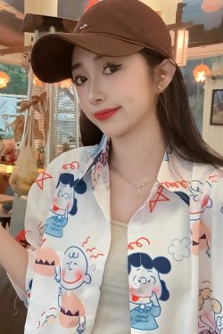 Cartoon Printed Short Sleeve Shirt for Girls - 2025 Summer Beach Top in Loose Hong Kong Style