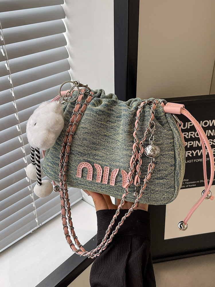 Casual Denim Bucket Bag for Women - Trendy Drawstring Shoulder Bag, Versatile Summer 2025 Style Casual Denim Bucket Bag for Women - Trendy Drawstring Shoulder Bag, Versatile Summer 2025 Style