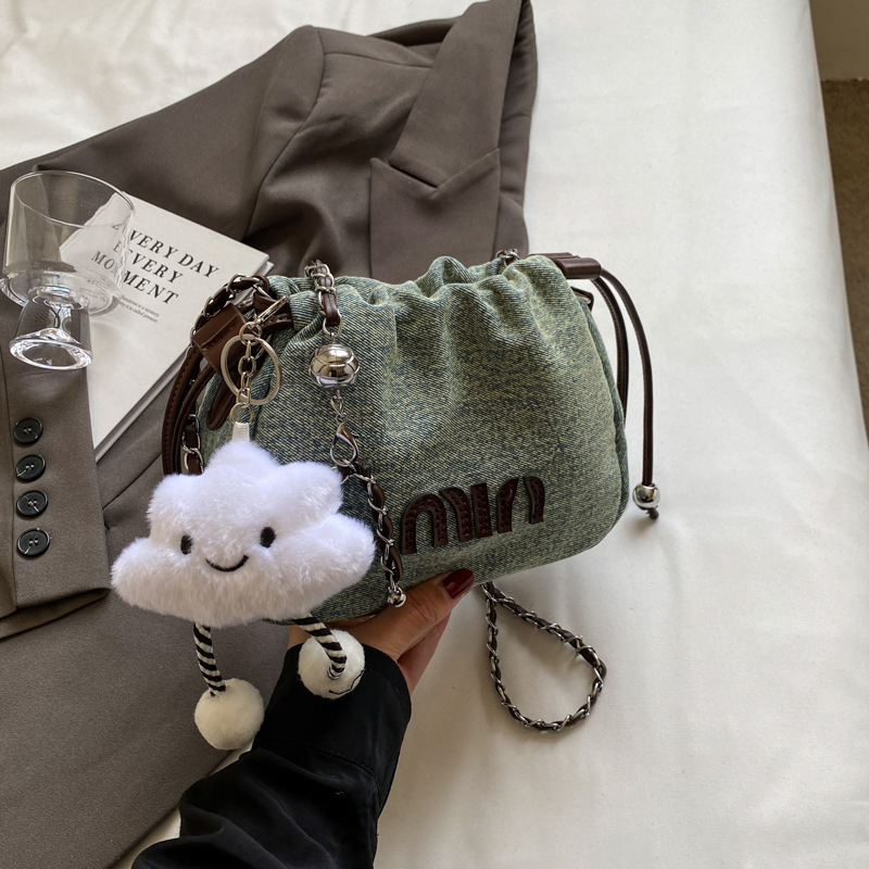 Casual Denim Bucket Bag for Women - Trendy Drawstring Shoulder Bag, Versatile Summer 2025 Style Casual Denim Bucket Bag for Women - Trendy Drawstring Shoulder Bag, Versatile Summer 2025 Style