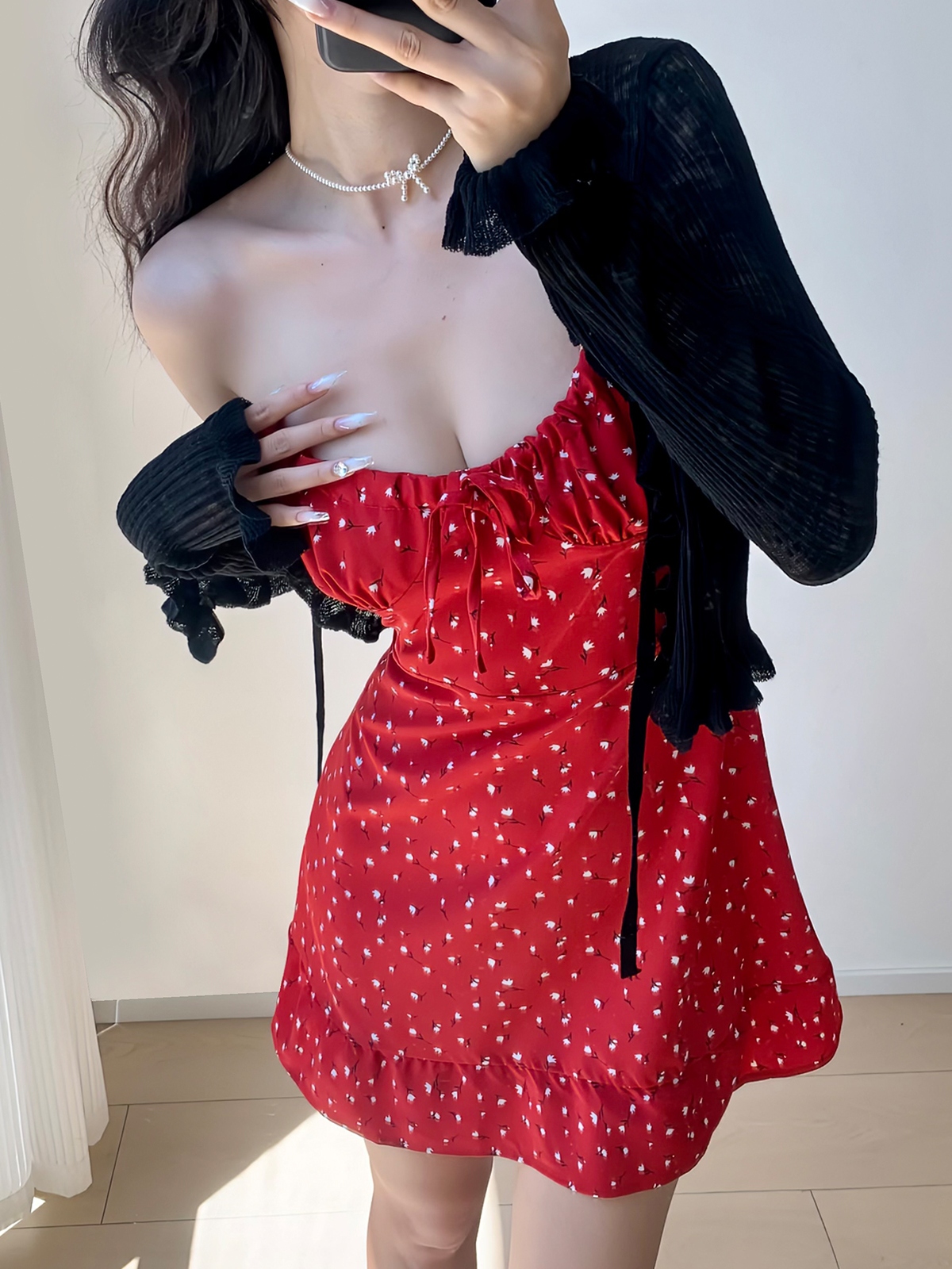 Casual Red Floral Mini Dress with Drawstring Tie Straps - French Country Style, Slim Fit, Perfect for 90s and Y2K Fashion Lovers Casual Red Floral Mini Dress with Drawstring Tie Straps - French Country Style, Slim Fit, Perfect for 90s and Y2K Fashion Lovers