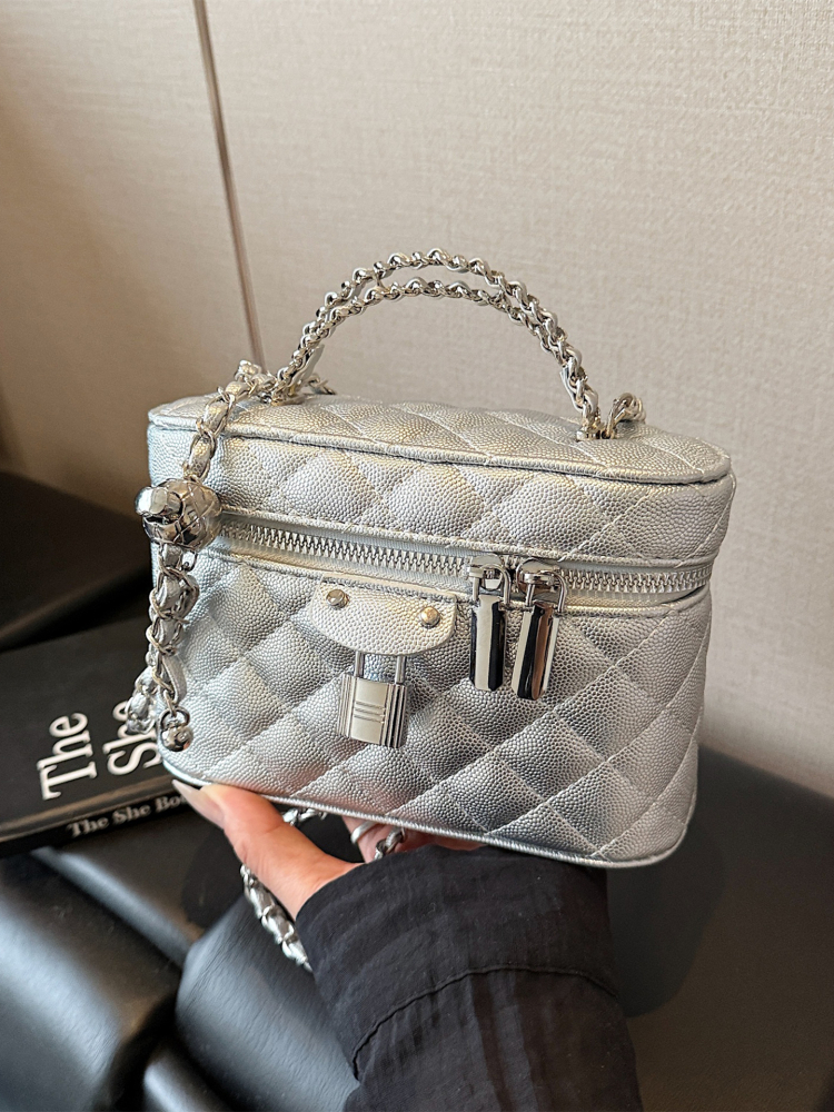 Chanel-Style Women's Diamond Quilted Chain Crossbody Shoulder Bag - 2025 Trendy High-End Fashion Handbag Chanel-Style Women's Diamond Quilted Chain Crossbody Shoulder Bag - 2025 Trendy High-End Fashion Handbag