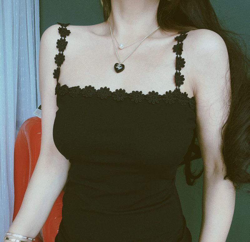 Chenopod Flower Shoulder Strap Black Camisole Dress - 2024 Spring/Summer French Lace Square Neck Vacation Dress for Hot Girls Chenopod Flower Shoulder Strap Black Camisole Dress - 2024 Spring/Summer French Lace Square Neck Vacation Dress for Hot Girls