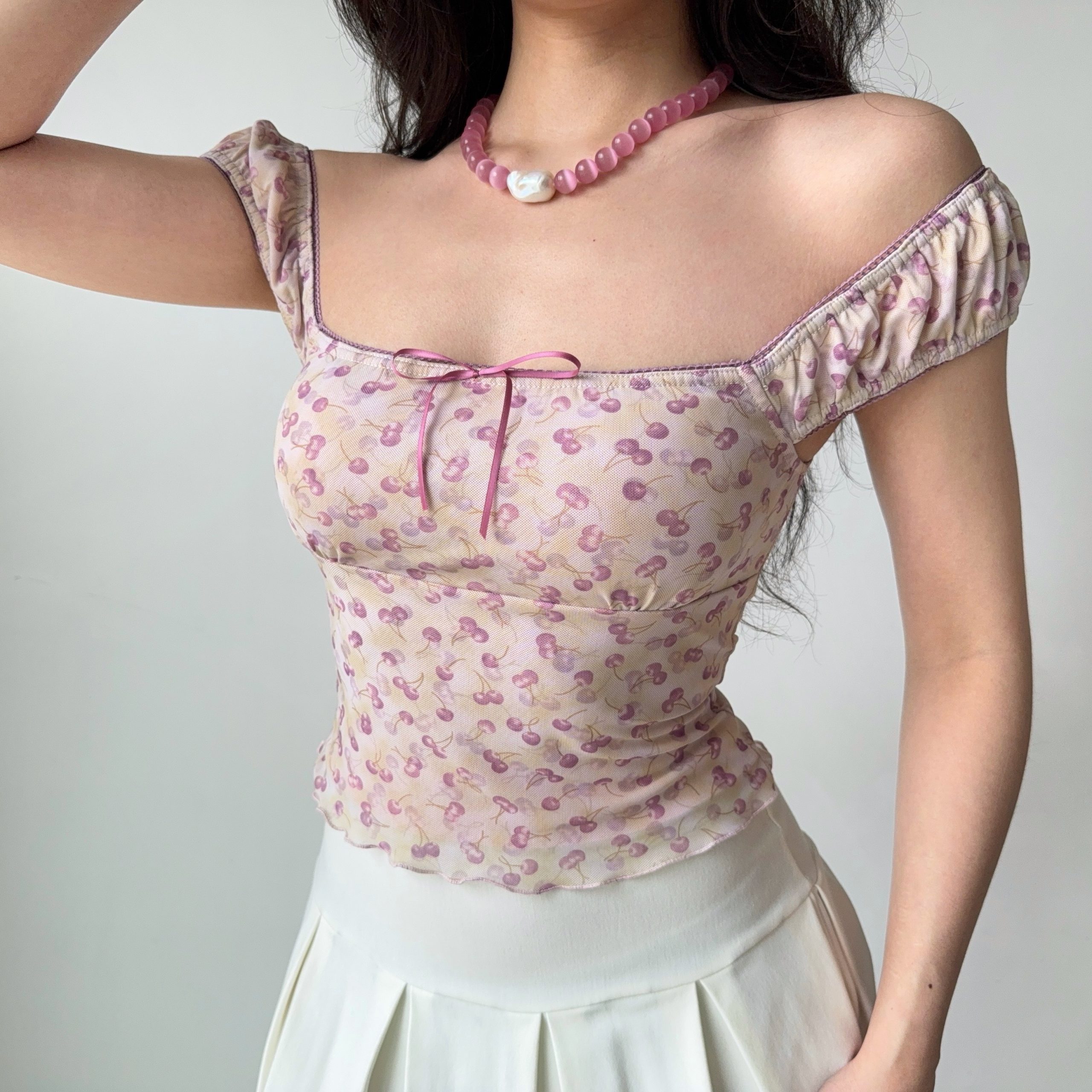 Cherry Print Square Neck Short Sleeve Crop Top for Women - Summer Slim Fit T-shirt in European & American Style, Y2K Fashion Cherry Print Square Neck Short Sleeve Crop Top for Women - Summer Slim Fit T-shirt in European & American Style, Y2K Fashion