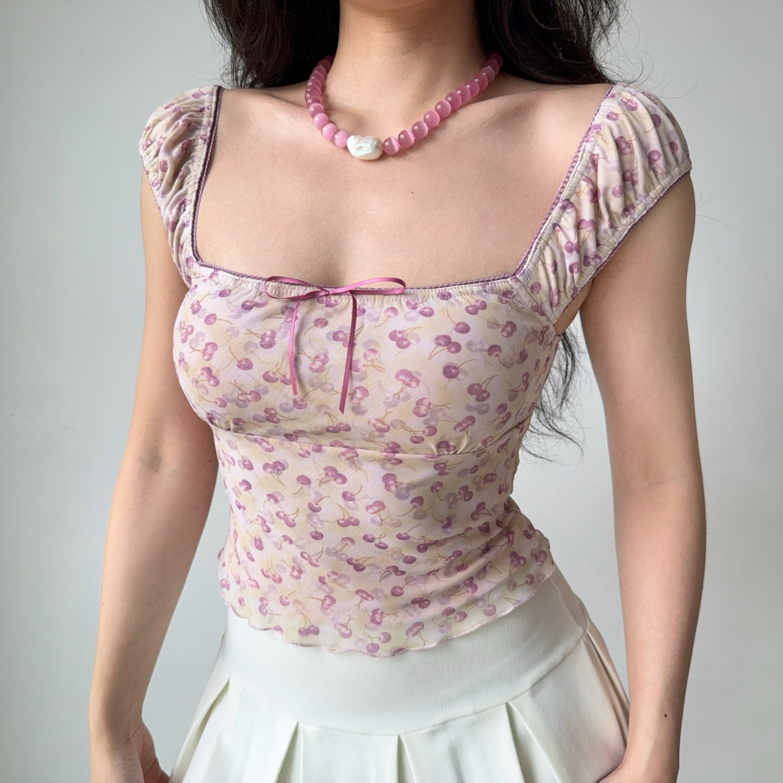 Cherry Print Square Neck Short Sleeve Crop Top for Women - Summer Slim Fit T-shirt in European & American Style, Y2K Fashion Cherry Print Square Neck Short Sleeve Crop Top for Women - Summer Slim Fit T-shirt in European & American Style, Y2K Fashion