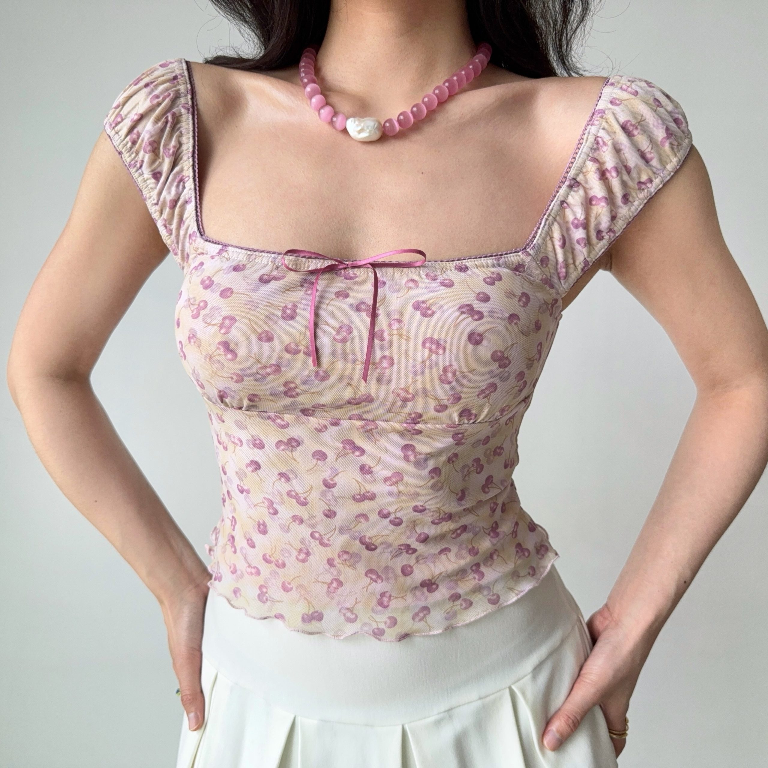 Cherry Print Square Neck Short Sleeve Crop Top for Women - Summer Slim Fit T-shirt in European & American Style, Y2K Fashion Cherry Print Square Neck Short Sleeve Crop Top for Women - Summer Slim Fit T-shirt in European & American Style, Y2K Fashion