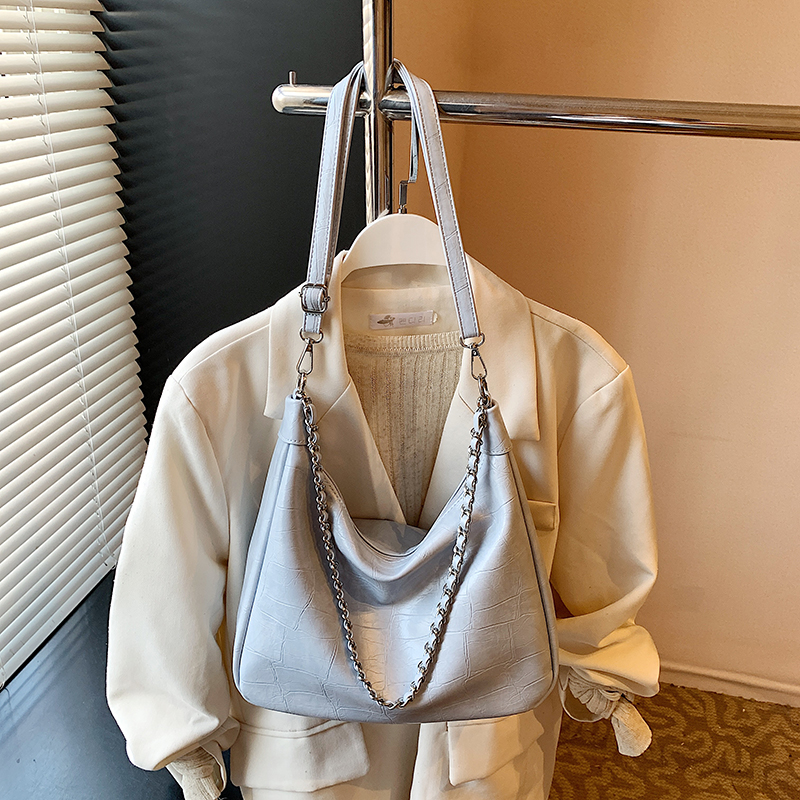 Chic Textured Chain Handbag for Women - Versatile Crossbody Dumpling Bag for Work & Commuting, 2025 Summer Style Chic Textured Chain Handbag for Women - Versatile Crossbody Dumpling Bag for Work & Commuting, 2025 Summer Style