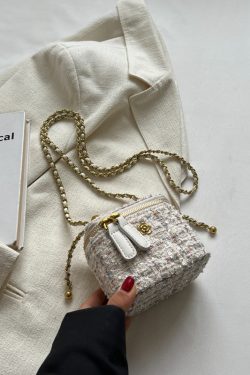 Chic Wool Mini Chain Bag for Women, 2025 Niche Box Design, Versatile Crossbody Bag for Spring and Summer Fashion