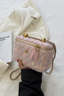 Chic Wool Mini Chain Bag for Women, 2025 Niche Box Design, Versatile Crossbody Bag for Spring and Summer Fashion