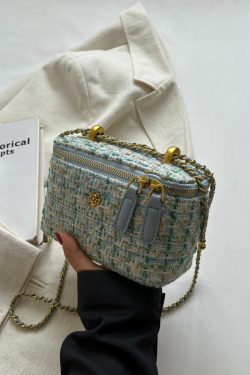 Chic Wool Mini Chain Bag for Women, 2025 Niche Box Design, Versatile Crossbody Bag for Spring and Summer Fashion