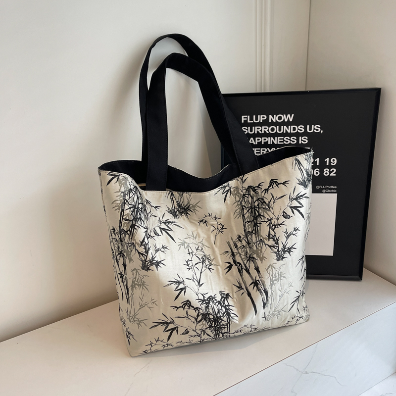 Chinese-Style Embroidered Canvas Tote Bag for Women - Large Capacity Shoulder Bag, Versatile for Class and Commuting Chinese-Style Embroidered Canvas Tote Bag for Women - Large Capacity Shoulder Bag, Versatile for Class and Commuting