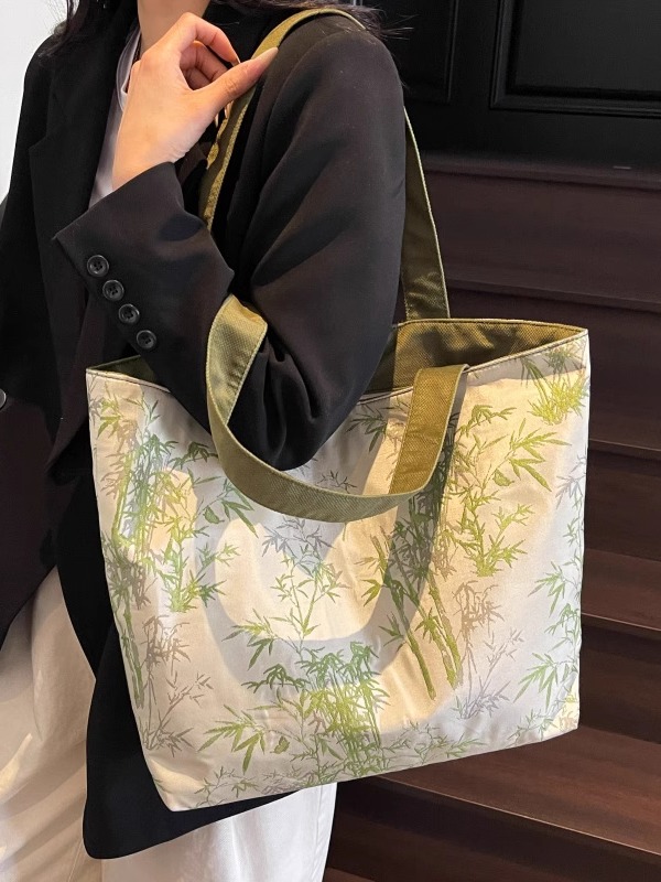 Chinese-Style Embroidered Canvas Tote Bag for Women - Large Capacity Shoulder Bag, Versatile for Class and Commuting Chinese-Style Embroidered Canvas Tote Bag for Women - Large Capacity Shoulder Bag, Versatile for Class and Commuting
