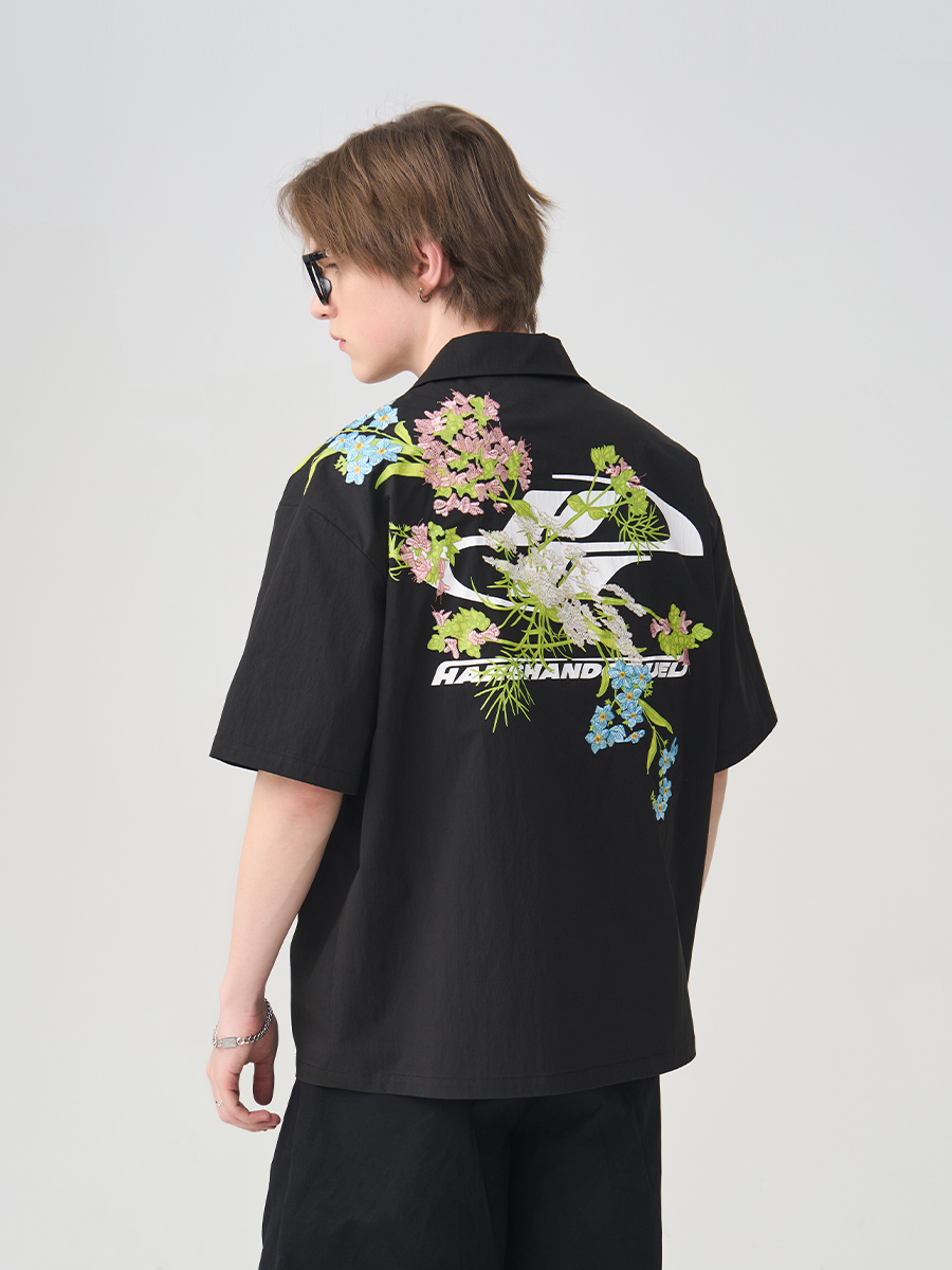 Chinese-Style Floral Embroidery Short-Sleeve Shirt - Minimalist Shoulder-Length Streetwear Top Chinese-Style Floral Embroidery Short-Sleeve Shirt - Minimalist Shoulder-Length Streetwear Top