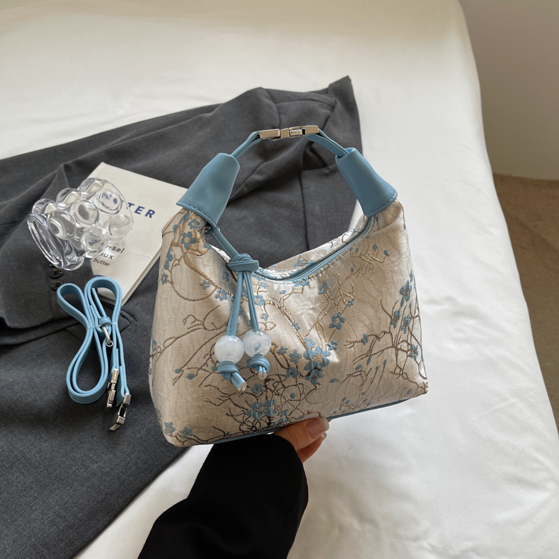 Chinese-Style Women's Handheld Pea Bag, 2025 Summer Fashion Embroidered Crossbody Shoulder Bag, National Style High-End Design Chinese-Style Women's Handheld Pea Bag, 2025 Summer Fashion Embroidered Crossbody Shoulder Bag, National Style High-End Design