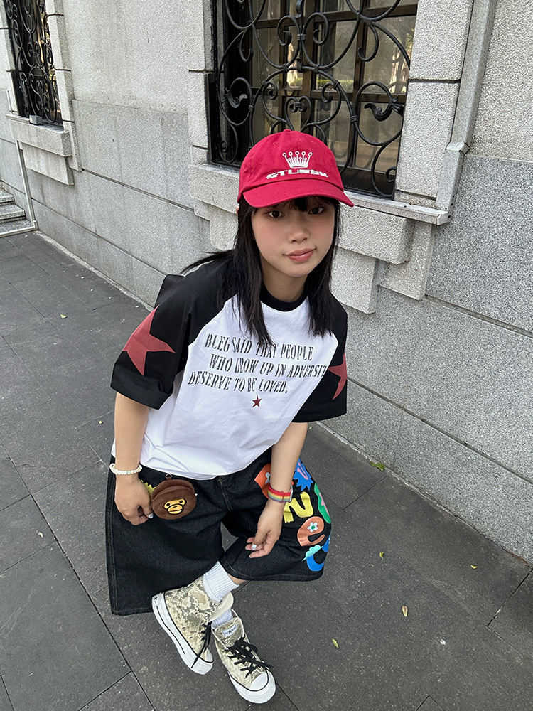 Color Block Raglan Short Sleeve T-Shirt for Men and Women - Trendy American Style Summer Top with Letter and Star Design Color Block Raglan Short Sleeve T-Shirt for Men and Women - Trendy American Style Summer Top with Letter and Star Design