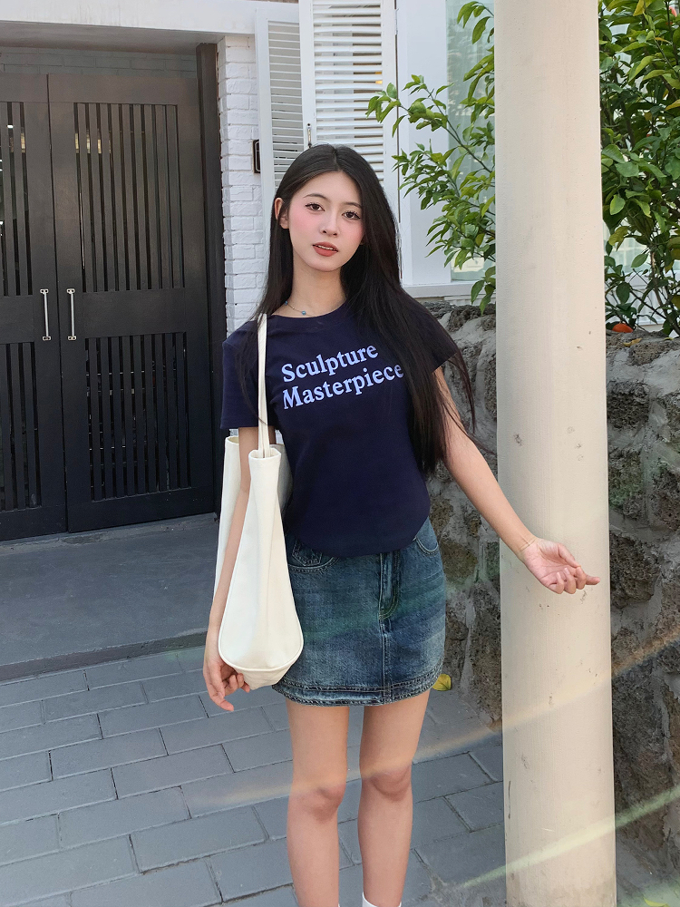 Color Block Short Sleeve T-Shirt for Women - 2025 Summer Slim Fit with Sister Letter Print, Trendy Y2K Style Color Block Short Sleeve T-Shirt for Women - 2025 Summer Slim Fit with Sister Letter Print, Trendy Y2K Style