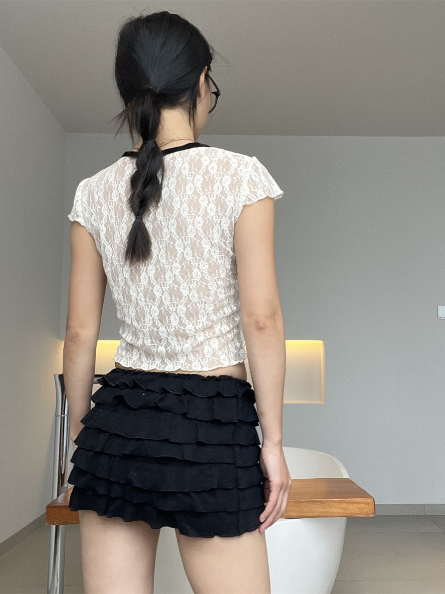 Color-Block V-Neck Lace Bow Chest Design Pullover Crop Short Sleeve T-Shirt for Women - Y2K Inspired Fashion Top Color-Block V-Neck Lace Bow Chest Design Pullover Crop Short Sleeve T-Shirt for Women - Y2K Inspired Fashion Top