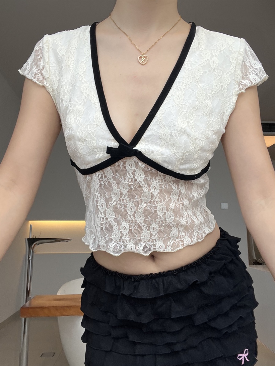 Color-Block V-Neck Lace Bow Chest Design Pullover Crop Short Sleeve T-Shirt for Women - Y2K Inspired Fashion Top Color-Block V-Neck Lace Bow Chest Design Pullover Crop Short Sleeve T-Shirt for Women - Y2K Inspired Fashion Top
