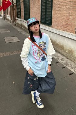 Color-Blocking Anime Graphic Unisex Loose Casual Summer T-Shirt - American Style, Short Sleeve, 90s Inspired Fashion