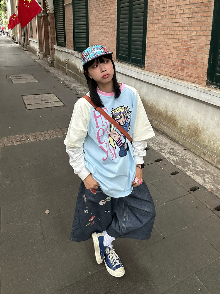 Color-Blocking Anime Graphic Unisex Loose Casual Summer T-Shirt - American Style, Short Sleeve, 90s Inspired Fashion Color-Blocking Anime Graphic Unisex Loose Casual Summer T-Shirt - American Style, Short Sleeve, 90s Inspired Fashion