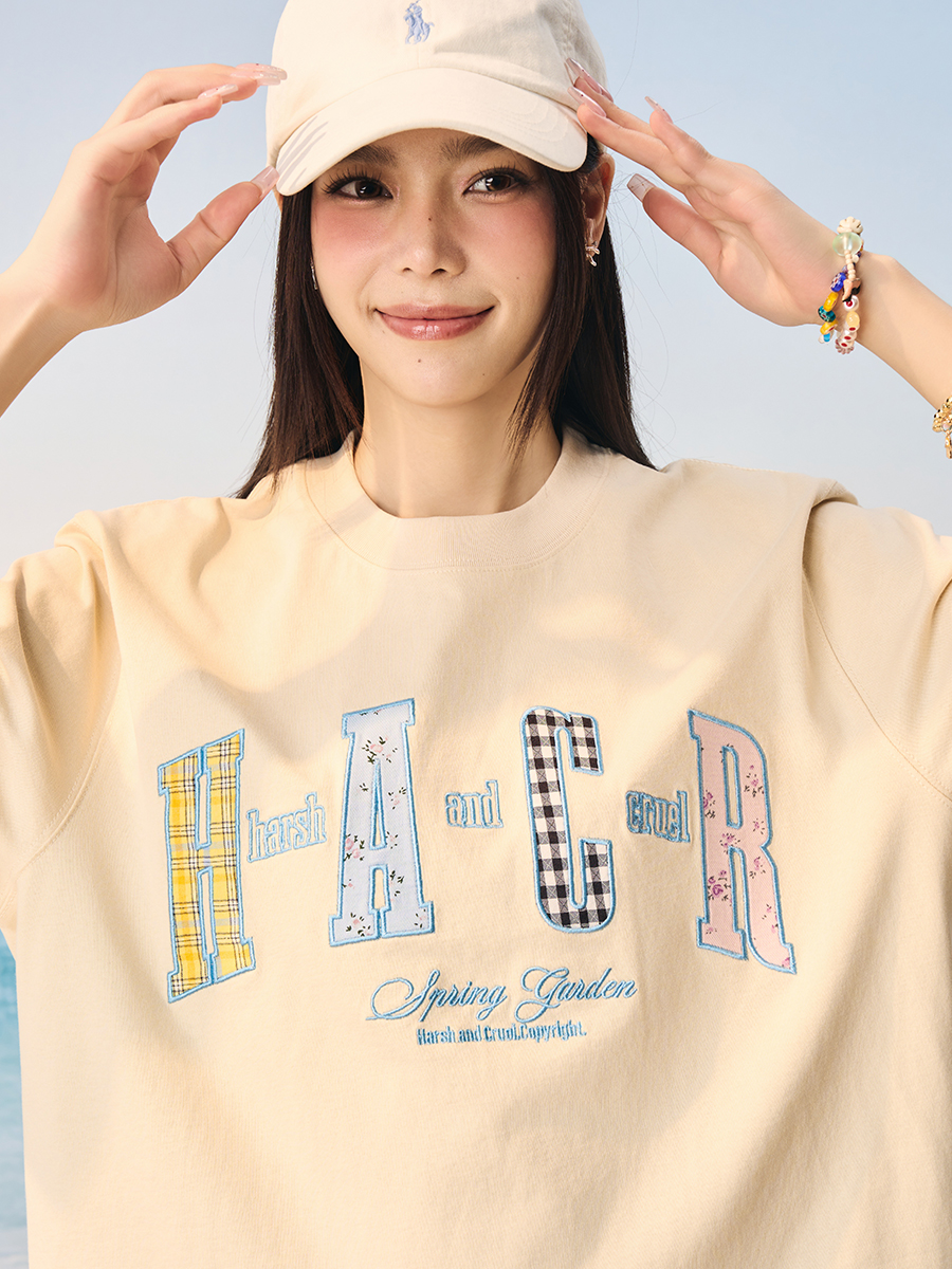 Color-Blocking Floral Patchwork Embroidered Round Neck Loose Short-Sleeve T-Shirt for Kids and Adults - Playful 90s Style Color-Blocking Floral Patchwork Embroidered Round Neck Loose Short-Sleeve T-Shirt for Kids and Adults - Playful 90s Style