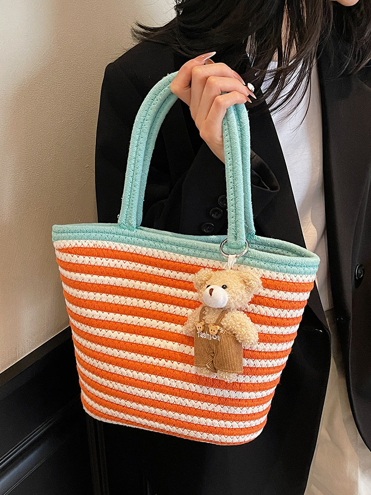 Color-Blocking Striped Woven Shoulder Bag for Women - Versatile Summer 2025 Beach Bucket Bag Color-Blocking Striped Woven Shoulder Bag for Women - Versatile Summer 2025 Beach Bucket Bag