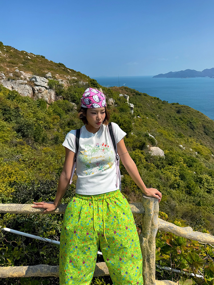 Colorful Floral Print Round Neck T-Shirt for Men and Women - Loose Casual Summer Base Layer - Y2K Style Colorful Floral Print Round Neck T-Shirt for Men and Women - Loose Casual Summer Base Layer - Y2K Style