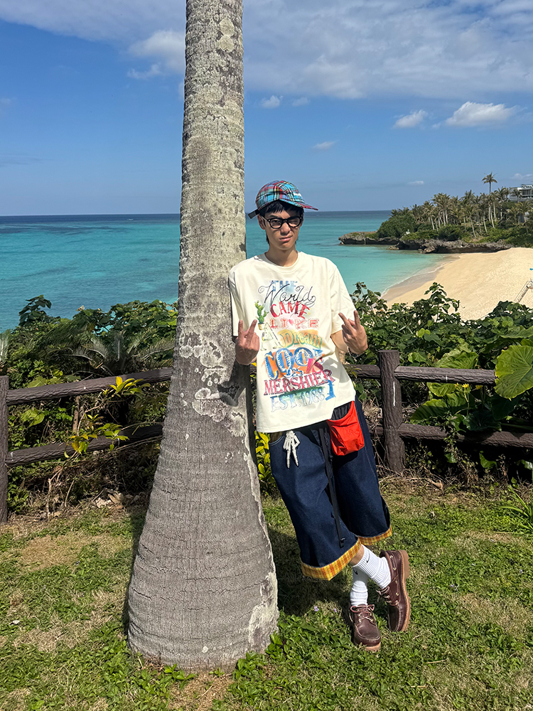 Colorful Letter Printed Short Sleeve T-Shirt for Men and Women - Casual Loose Fit Summer Minimalist Top, American Style Fashion Colorful Letter Printed Short Sleeve T-Shirt for Men and Women - Casual Loose Fit Summer Minimalist Top, American Style Fashion