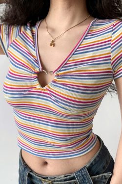 Colorful Striped Heart Button V-Neck Short Sleeve T-Shirt for Women – Slim Fit European American Style Y2K Fashion Top