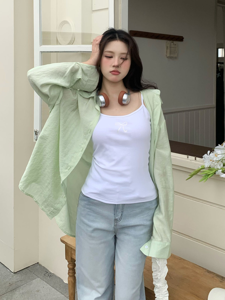 Cool Feeling Green Sunscreen Long Sleeve Shirt for Women - Loose Summer Cardigan Top, Perfect for 90s and Y2K Style Cool Feeling Green Sunscreen Long Sleeve Shirt for Women - Loose Summer Cardigan Top, Perfect for 90s and Y2K Style