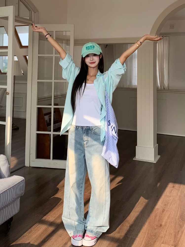 Cool Feeling Green Sunscreen Long Sleeve Shirt for Women - Loose Summer Cardigan Top, Perfect for 90s and Y2K Style Cool Feeling Green Sunscreen Long Sleeve Shirt for Women - Loose Summer Cardigan Top, Perfect for 90s and Y2K Style