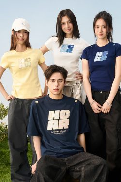 Cool Feeling Sunscreen T-Shirt with Vintage Woven Patch Embroidery, Short Sleeves, Y2K Style, Perfect for Summer Casual Wear