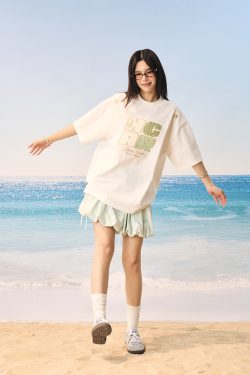 Cool Feeling Sunscreen T-Shirt with Vintage Woven Patch Embroidery, Short Sleeves, Y2K Style, Perfect for Summer Casual Wear