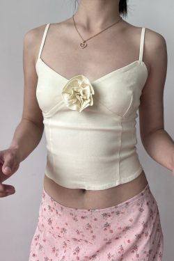 Cream Vintage Three-Dimensional Rose Flower Tight V-Neck Camisole - Spring/Summer American Style Fashion Top