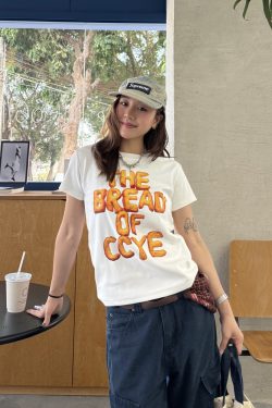 Creative Bread Print Short Sleeve T-Shirt for Women, Slightly Loose Fit, American Style Summer Top, Trendy Casual Wear