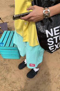 Custom American Letter Print Beach Shorts for Men and Women - Colorful Dopamine Sports Casual Loose Five-Point Shorts