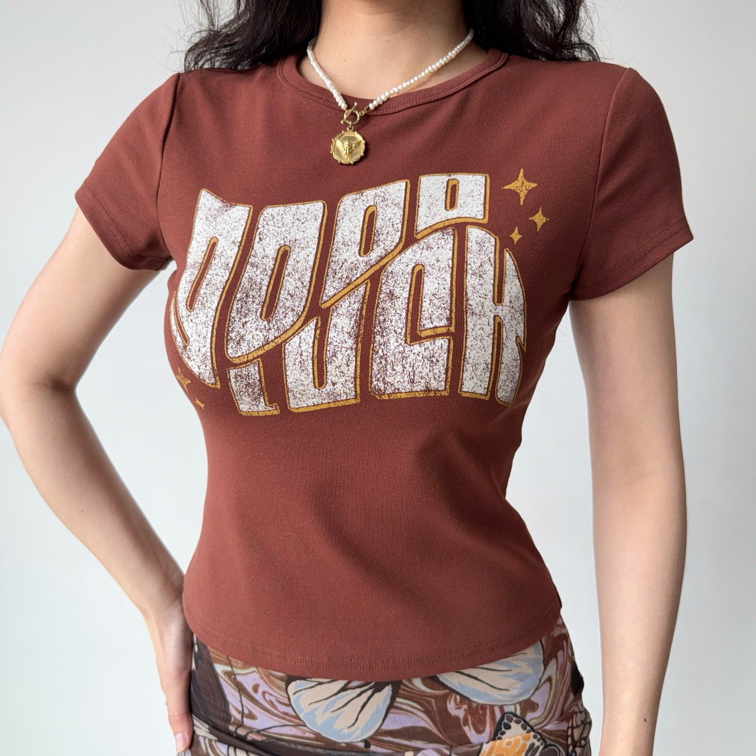 Custom American Vintage Letter Print Round Neck Short Sleeve T-Shirt for Women - Slim Fit Summer Casual Top Custom American Vintage Letter Print Round Neck Short Sleeve T-Shirt for Women - Slim Fit Summer Casual Top