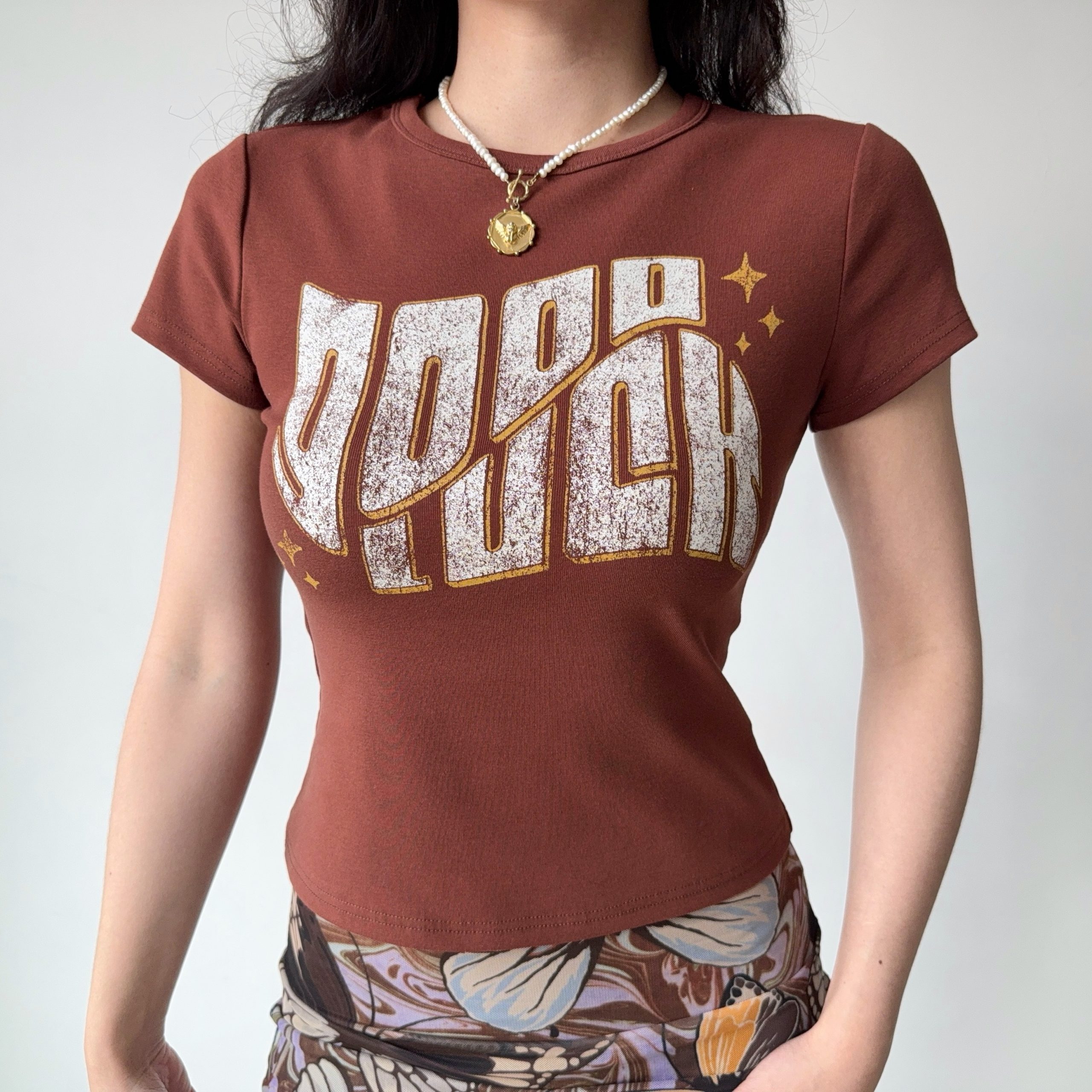 Custom American Vintage Letter Print Round Neck Short Sleeve T-Shirt for Women - Slim Fit Summer Casual Top Custom American Vintage Letter Print Round Neck Short Sleeve T-Shirt for Women - Slim Fit Summer Casual Top