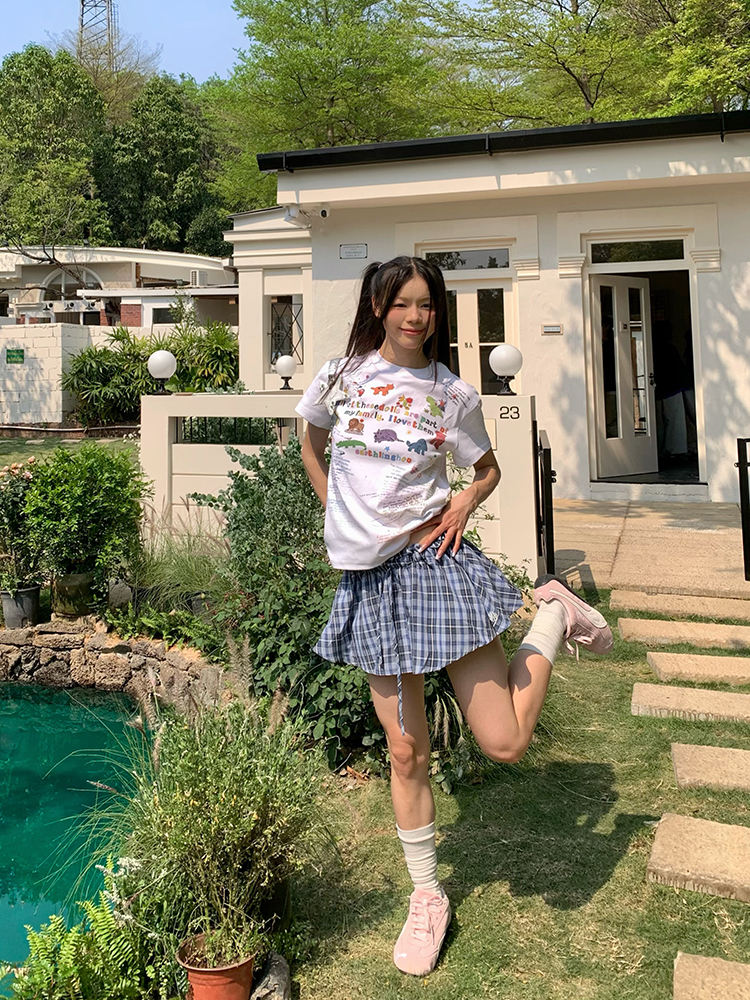 Custom Cartoon Letter Print Round Neck T-Shirt for Men and Women, Loose Casual Short Sleeve Top, Versatile Streetwear Style Custom Cartoon Letter Print Round Neck T-Shirt for Men and Women, Loose Casual Short Sleeve Top, Versatile Streetwear Style