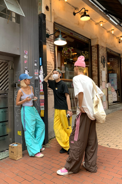 Custom Color Dopamine Three-Stripes Pocket Work Pants for Men and Women in Meladen Nylon - Casual Sports Long Pants