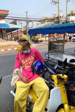 Custom Retro Summer Colorful Dopamine Unisex Short Sleeve T-Shirt - Casual Cotton Tee for Couples, Y2K Style, Versatile Fashion