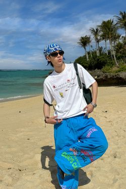 Custom Summer Undersea Animal Minimalist Letter Round Neck T-Shirt for Men and Women - Loose Casual Style, Perfect for 90s and Y2K Fashion