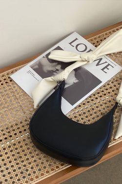 Cute Bow Crescent Bag for Women - Handheld Underarm Single-Shoulder Small Bag for Spring and Summer Fashion