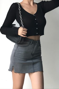 Cute Girl V-neck Single-Breasted Slim High-Waist Long Sleeve Sun Protection Cardigan - Thin Knitted Sweater for Spring 90s Y2K Style