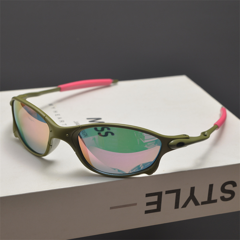 Cyberpunk Futuristic Round Frame Colorful Laser Sunglasses for Hip-Hop Style Cycling - European American Fashion Accessory Cyberpunk Futuristic Round Frame Colorful Laser Sunglasses for Hip-Hop Style Cycling - European American Fashion Accessory