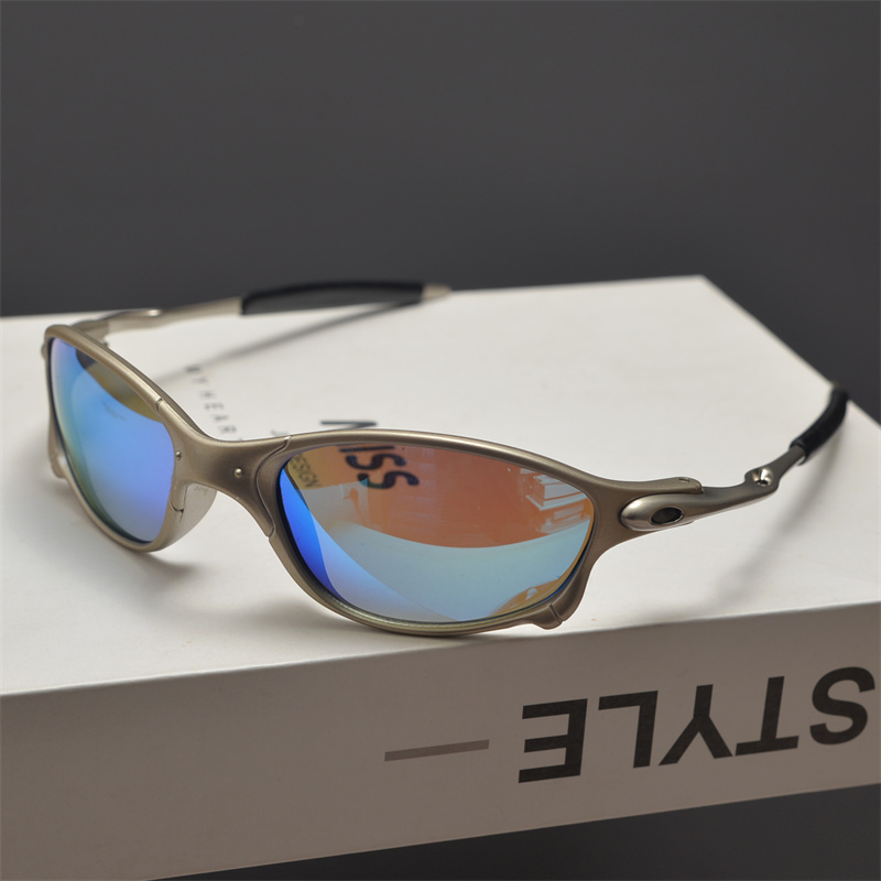 Cyberpunk Futuristic Round Frame Colorful Laser Sunglasses for Hip-Hop Style Cycling - European American Fashion Accessory Cyberpunk Futuristic Round Frame Colorful Laser Sunglasses for Hip-Hop Style Cycling - European American Fashion Accessory